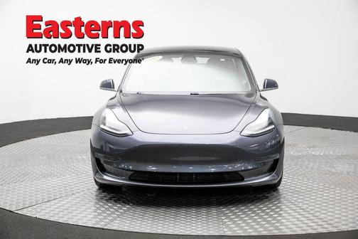 Gray 2019 Tesla Model 3 Long Range