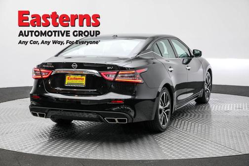 2023 Nissan Maxima SV