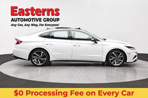Quartz White 2022 Hyundai SONATA SEL Plus