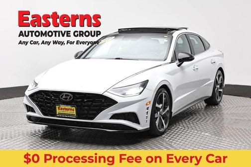 Quartz White 2022 Hyundai SONATA SEL Plus