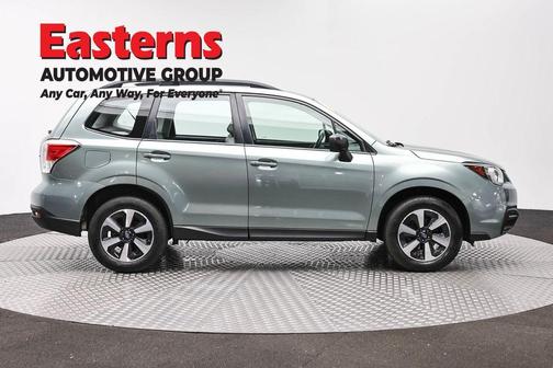 Jasmine Green Metallic 2018 Subaru Forester 2.5i