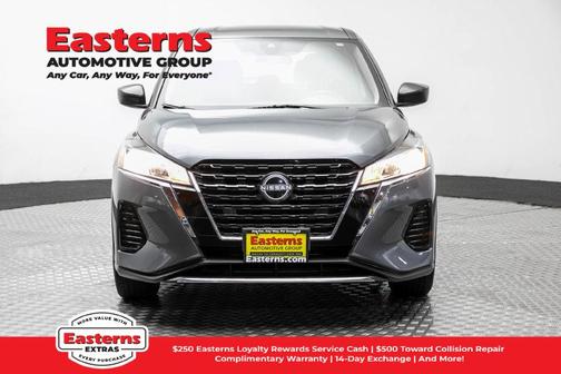 Gun Metallic 2023 Nissan Kicks S