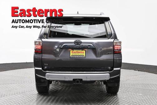 Magnetic Gray Metallic 2018 Toyota 4Runner Sport