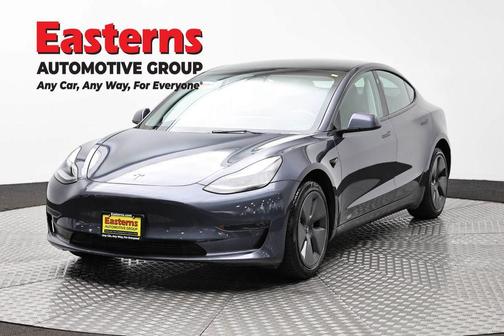 Gray 2023 Tesla Model 3 Base