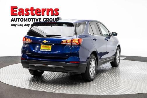 Blue Glow Metallic 2023 Chevrolet Equinox 2LT