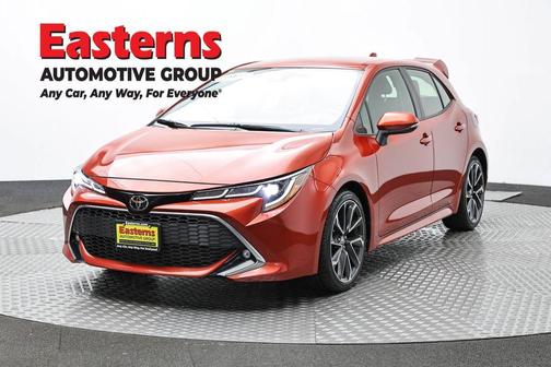 Paprika Metallic 2019 Toyota Corolla Hatchback XSE