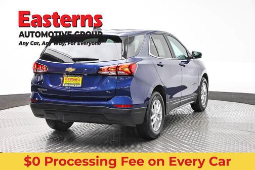 Blue Glow Metallic 2022 Chevrolet Equinox 1LT