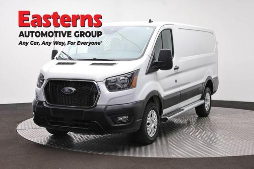 Oxford White 2024 Ford Transit-250 Base