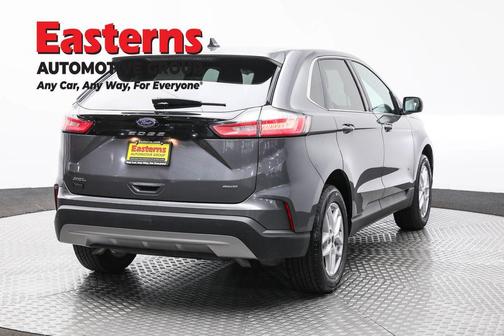 Gray Metallic 2024 Ford Edge SEL