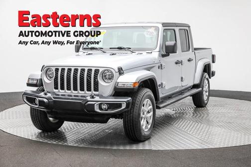 2023 Jeep Gladiator Sport