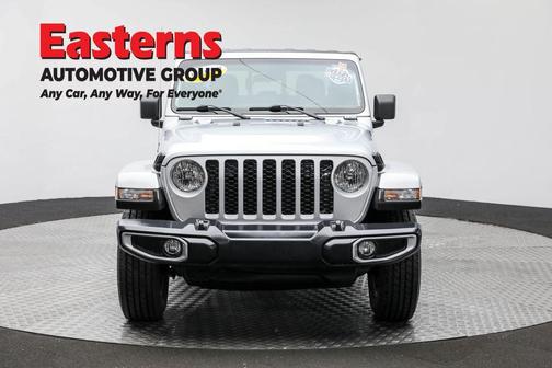 2023 Jeep Gladiator Sport