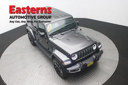 Granite Crystal Clearcoat Metallic 2025 Jeep Wrangler 4xe Sahara