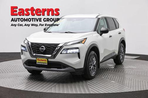Glacier White 2023 Nissan Rogue S