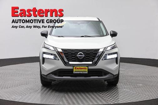 Glacier White 2023 Nissan Rogue S