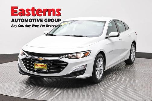 Summit White 2024 Chevrolet Malibu LT