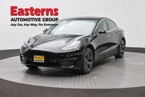 Black 2019 Tesla Model 3 Standard
