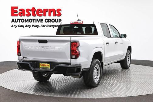 Summit White 2024 Chevrolet Colorado WT