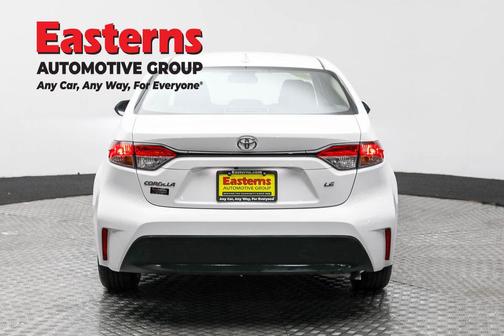 Ice 2024 Toyota Corolla LE