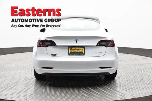 White 2019 Tesla Model 3 Long Range