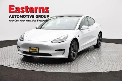 White 2019 Tesla Model 3 Long Range