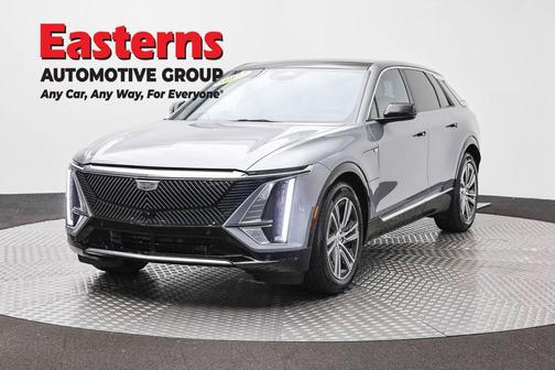 Silver Metallic 2024 Cadillac LYRIQ Luxury