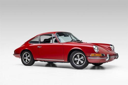 Polo Green 1969 Porsche 911 T