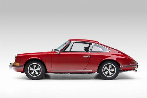 Polo Green 1969 Porsche 911 T