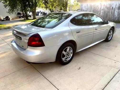 2004 Pontiac Grand Prix GT2