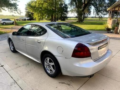 2004 Pontiac Grand Prix GT2