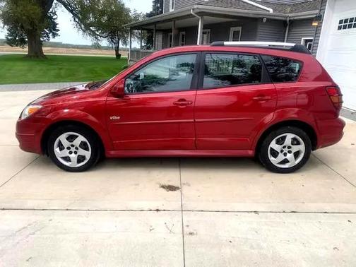 2006 Pontiac Vibe Base
