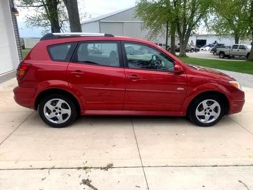 2006 Pontiac Vibe Base