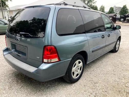 2004 Ford Freestar SE