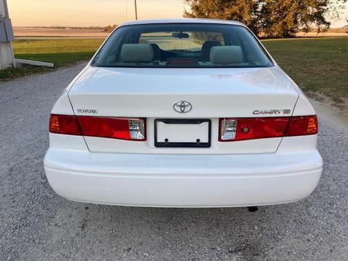 2001 Toyota Camry XLE