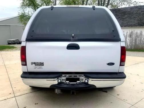 1999 Ford F-350 XL Crew Cab DRW