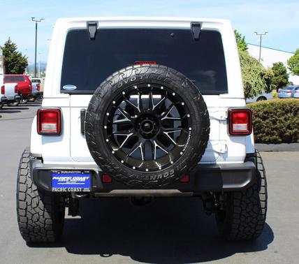 Bright White 2021 Jeep Wrangler Unlimited Sahara