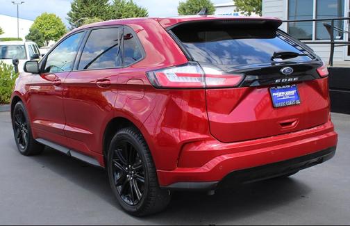 2023 Ford Edge ST Line