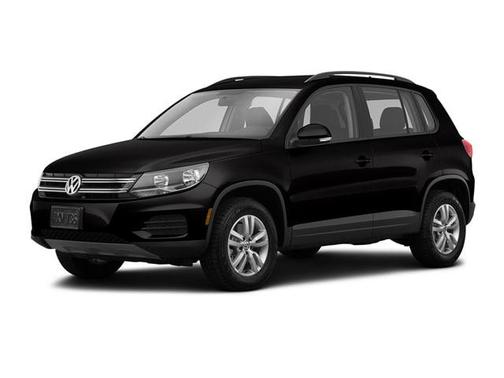 Deep Black Pearl 2016 Volkswagen Tiguan 2.0T S 4MOTION