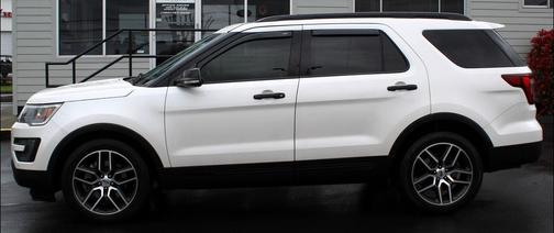White Platinum Tri-Coat 2016 Ford Explorer Sport