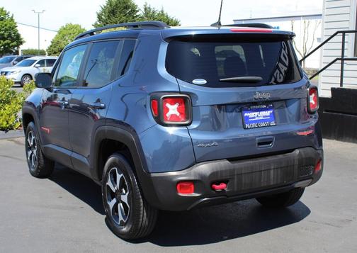 Slate Blue Pearlcoat 2022 Jeep Renegade Trailhawk