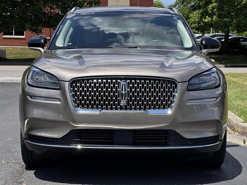 Iced Mocha 2020 Lincoln Corsair Standard
