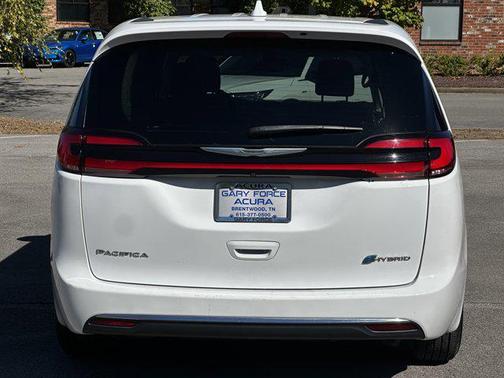 2022 Chrysler Pacifica Hybrid Touring L