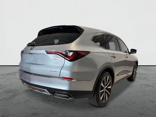 Solar Silver Metallic 2026 Acura MDX Technology Package