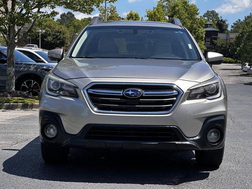 Tungsten Metallic 2018 Subaru Outback 2.5i Limited