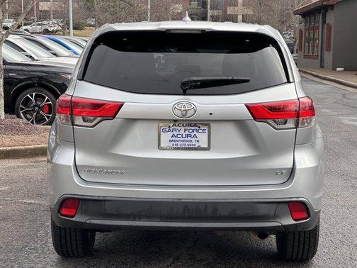 2019 Toyota Highlander LE Plus