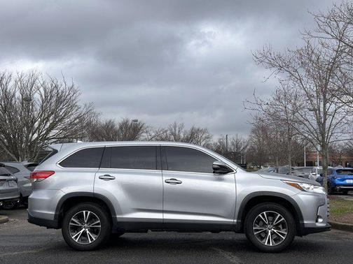 2019 Toyota Highlander LE Plus