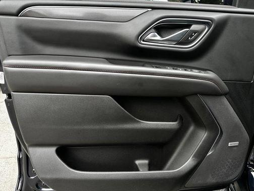 2023 Chevrolet Tahoe 4WD RST