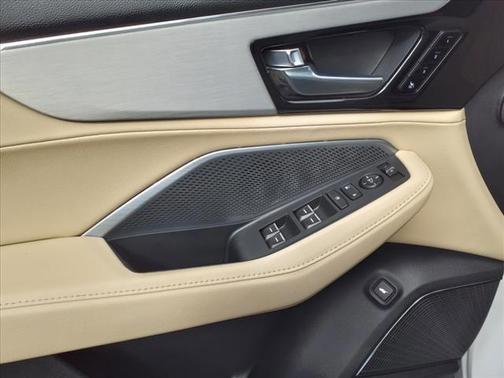 2025 Acura MDX Standard