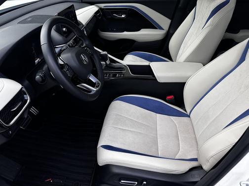 Platinum White Pearl 2025 Acura ADX A-Spec