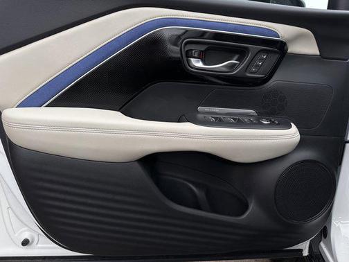 2025 Acura ADX A-Spec with Advance