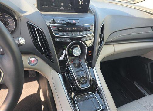 Platinum White Pearl 2025 Acura RDX Advance Package